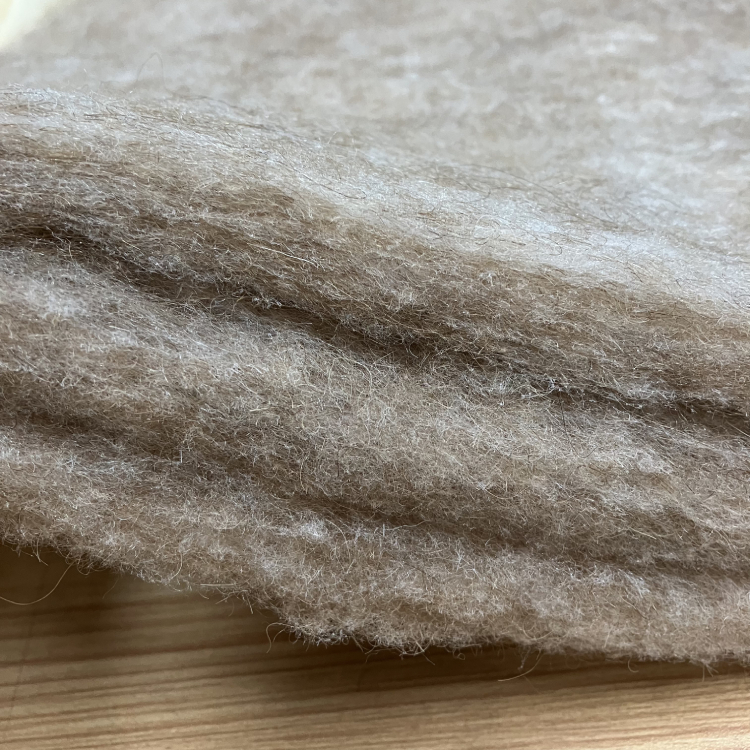 Recycled Duvet Camel Wool Warm Comforter Camel Cotton Quilt Thicken Blanket Cash