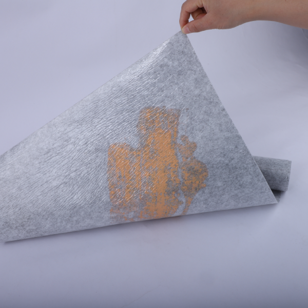 Why Do Professional Painters Use Protective Fleece Instead of Plastic Sheets? A Professional Floor Protection Solution for Painting Projects