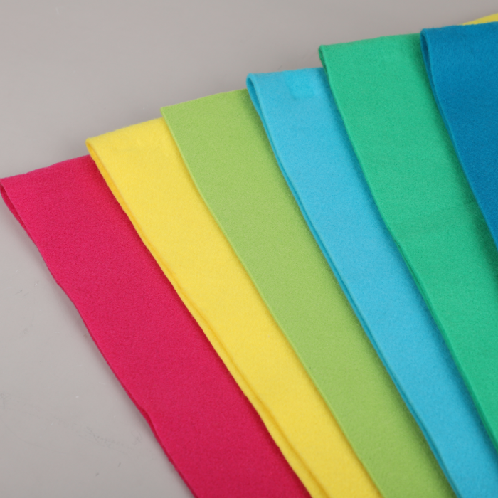 What Should Buyers Check When Sourcing Recycled Polyester Craft Felt Rolls?